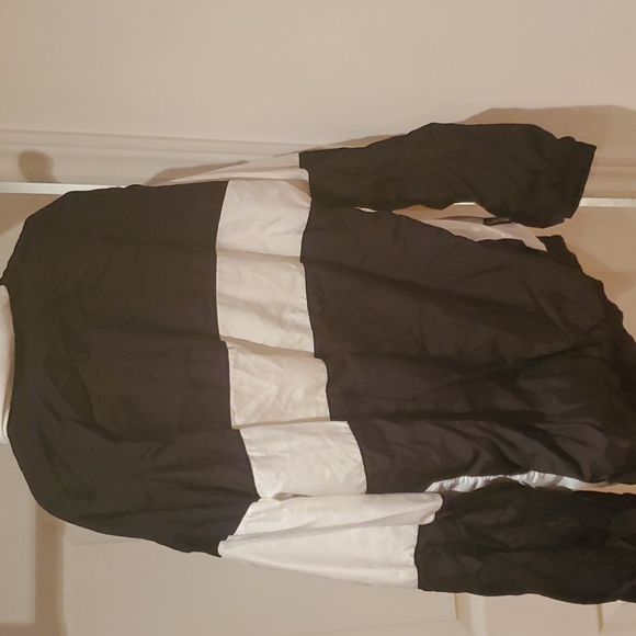 Black and white Puma jacket - Picture 3 of 3